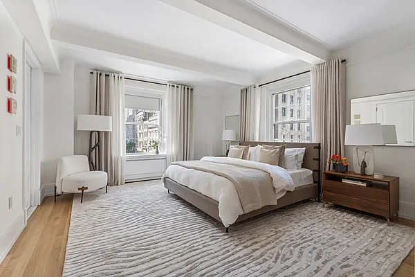 Sold by Douglas Elliman | media 14