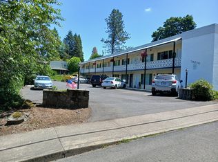 39230 Hood St #13, Sandy, OR 97055