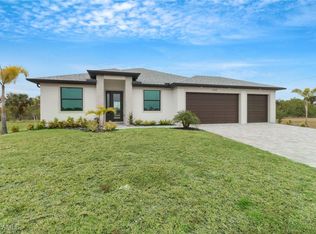 1117 NE 15th Terrace Cpe, Coral, FL 33909