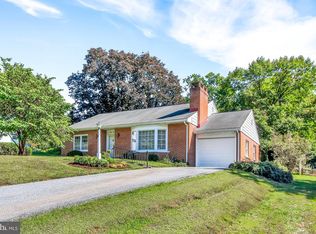 39 Wilson Dr, Lancaster, PA