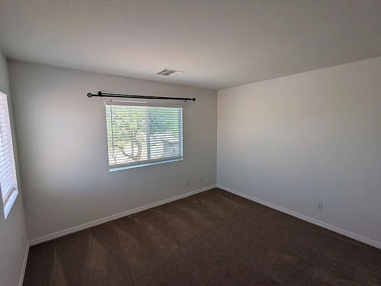 1016 Royal Plum Ln — Photo 44