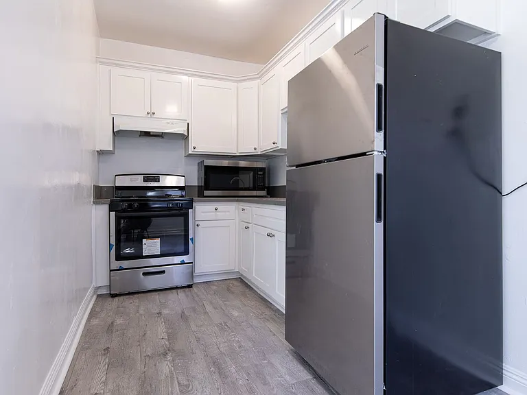3048 W 12th Street — Photo 35