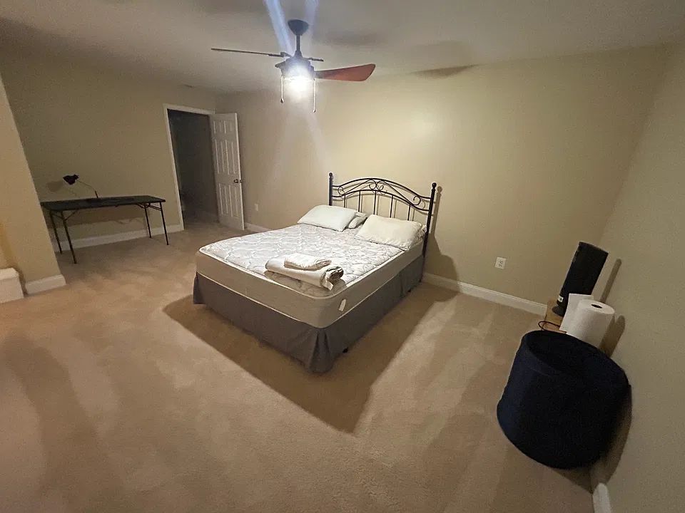 117 Alpine Dr SE