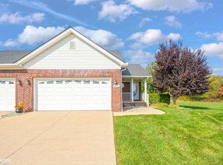 493 Victoria Ln, Romeo, MI 48065