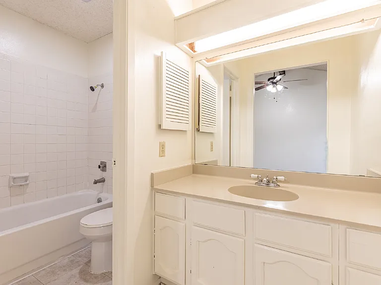 8127 Babe Ruth St — Photo 21