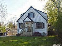 1st image of 10 Secaucus Ln
