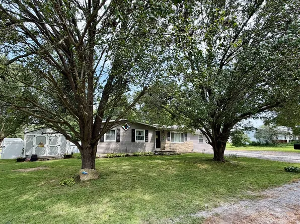 108 Davis Ave, Norris City, IL 62869