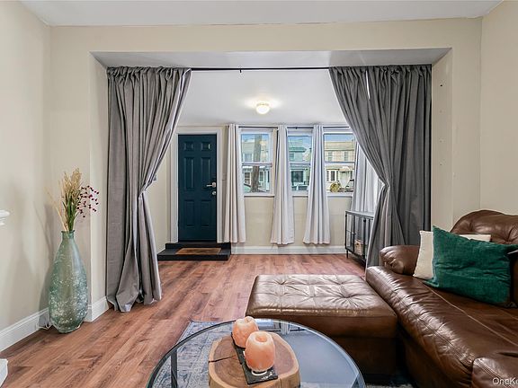 3rd image of 8514 Sutter Avenue