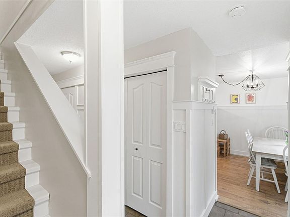 5th image of 2517 Rosstown Rd