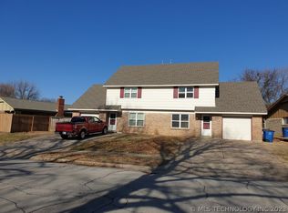 6611 E 73rd St, Tulsa, OK 74133