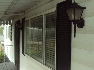 5426 Wintz Rd, Charleston, WV 25313