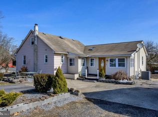 65 Raubsville Rd, Easton, PA 18042