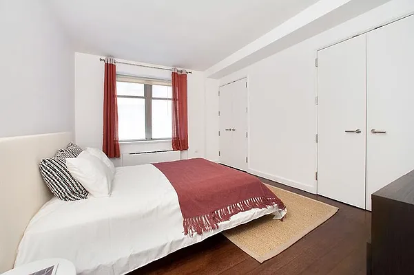 Rented by Town Residential | media 14