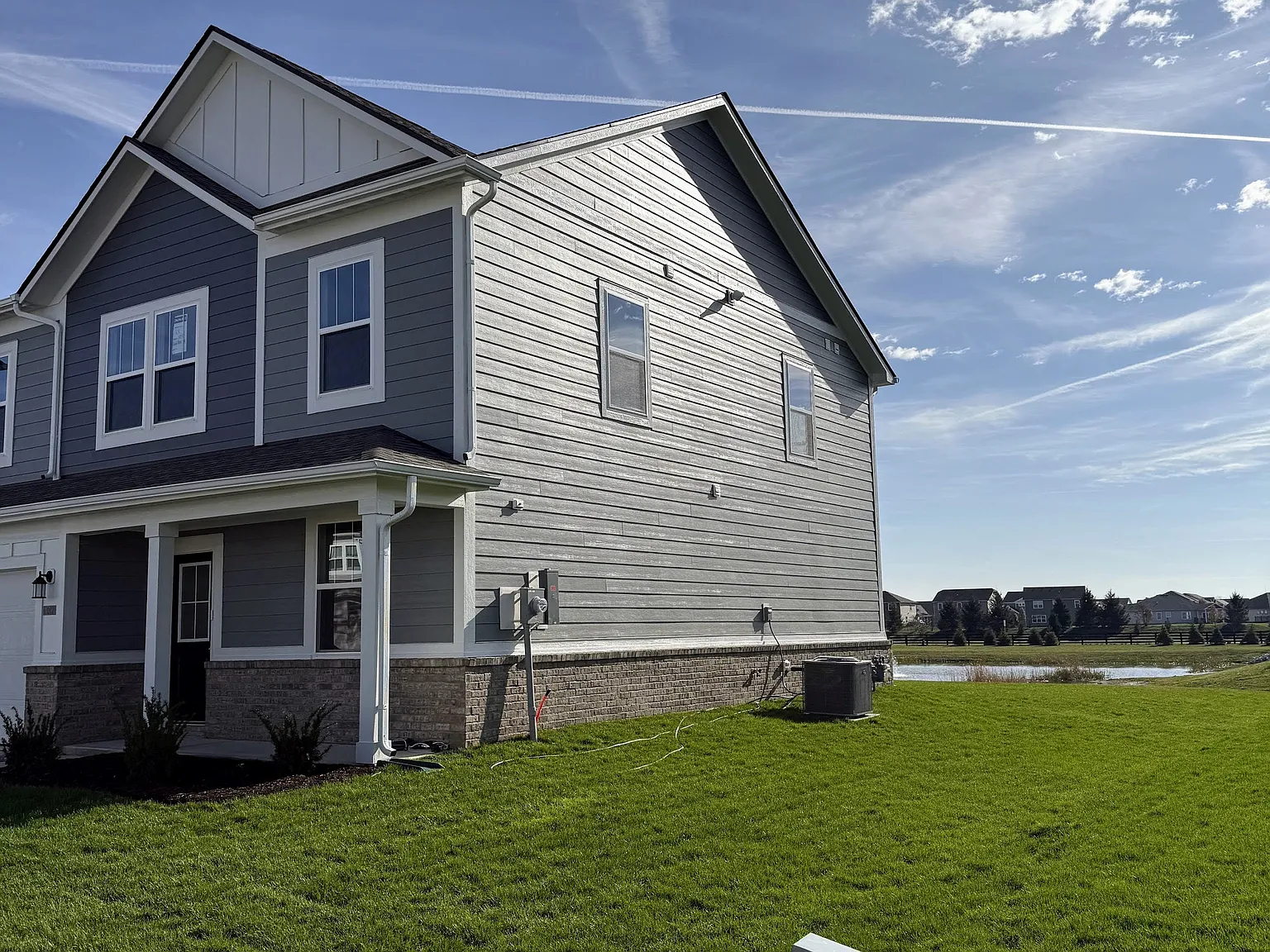 5 bed, 2247 sqft, $2,550 — Photo 4