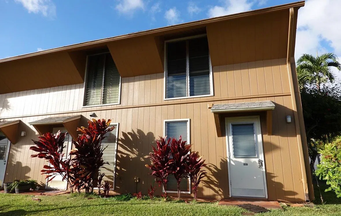 2 bed, 1.5 bath, 834 sqft, $3,200 — Photo 4