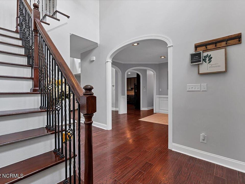 366 Avenue Of The Carolinas, Whispering Pines, NC 28327 Zillow