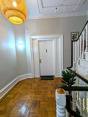 Rented by Manhattan Spaces | media 15