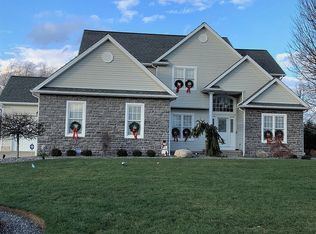 1260 Lake Front Blvd, North Lima, OH 44452