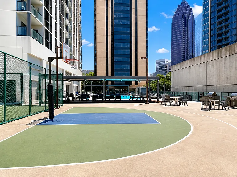 1280 W Peachtree St NW #901 — Photo 15