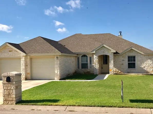 221 Norwood Dr, San Angelo, TX 76903