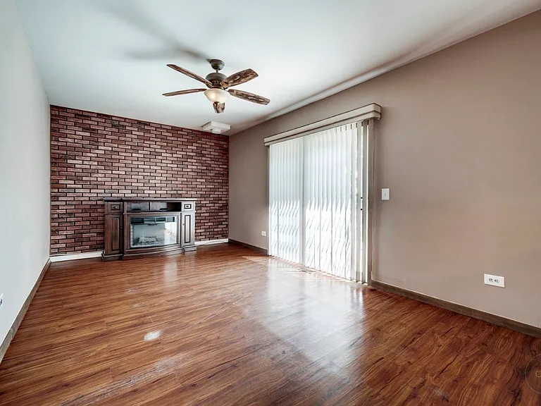 989 Tioga Ct — Photo 21