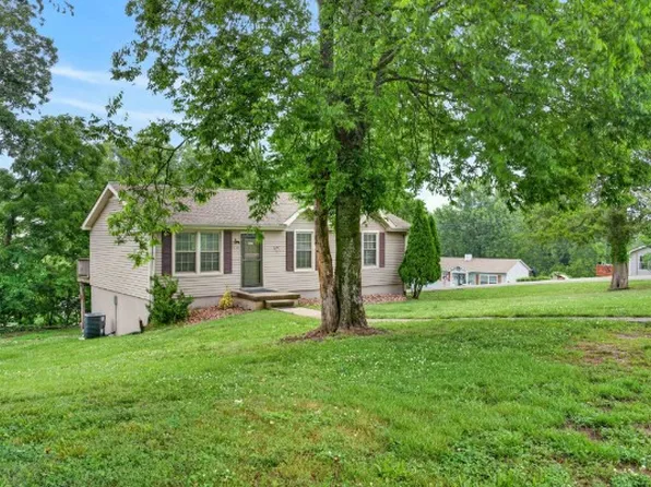 235 Savely Dr, Hendersonville, TN 37075