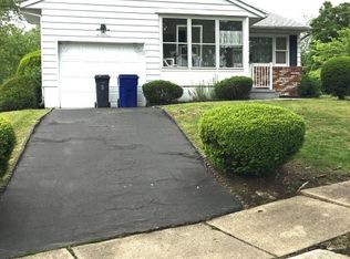 24 Gardenia Way, Toms River, NJ