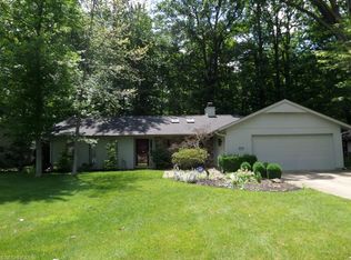 21577 Shagbark Trl, Strongsville, OH