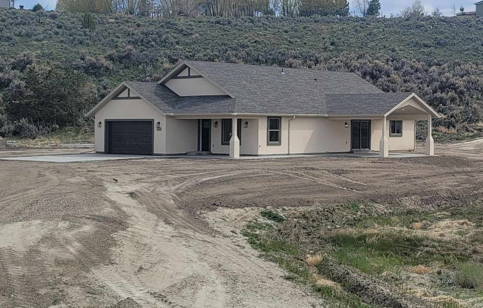 683 Spring Creek Pkwy, Spring Creek, NV 89815 Zillow