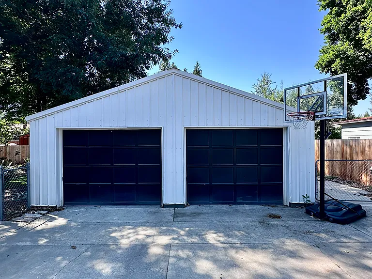 4104 E 36th Ave — Photo 22