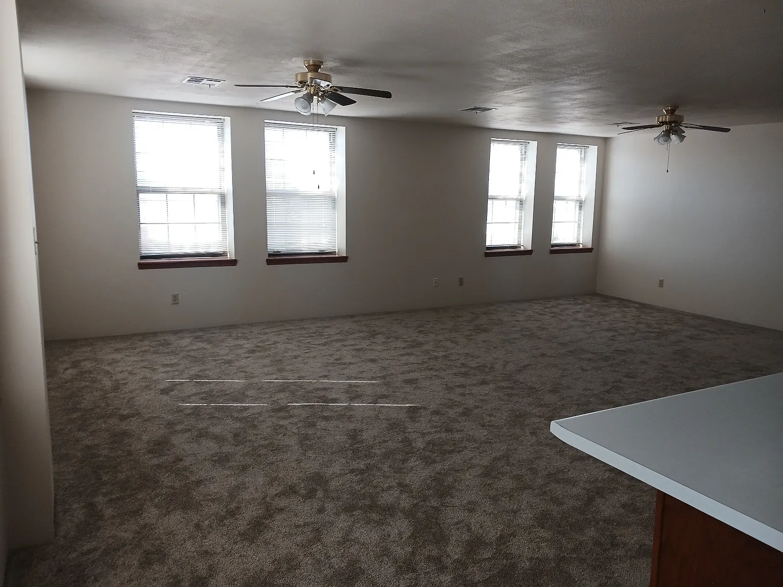 2 bed, 1640 sqft, $1,275 — Photo 2