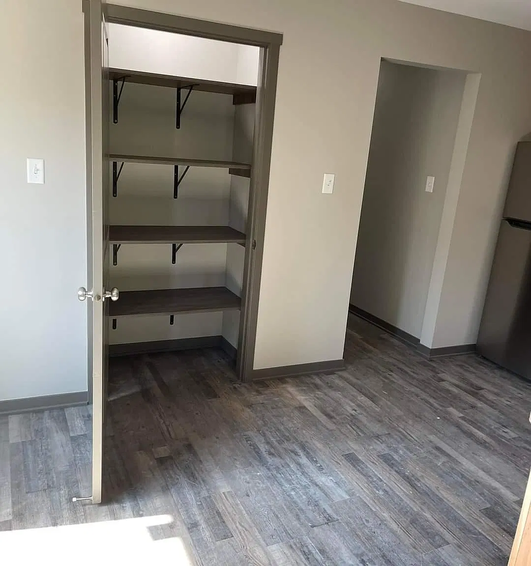 2 bed, 850 sqft, $1,225 — Photo 4