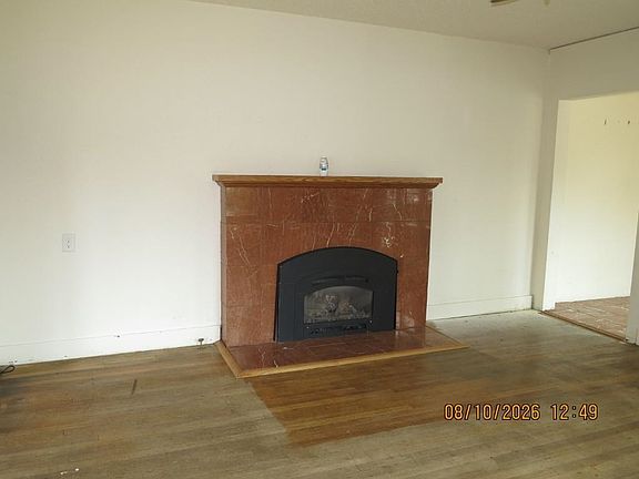 5th image of 4515 N Stevens St