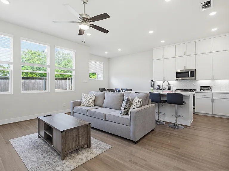 8851 Oakland Rd #27 — Photo 7