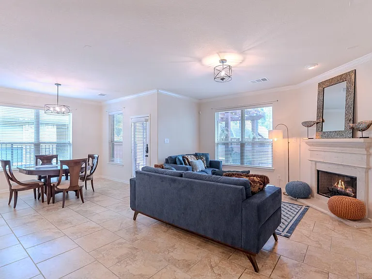 14 Arrowfeather Pl — Photo 14