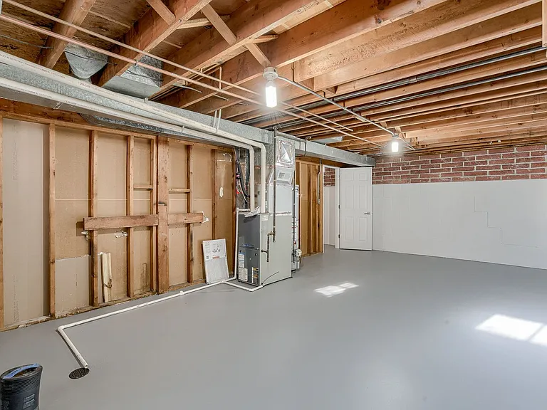 12455 Weir St — Photo 26
