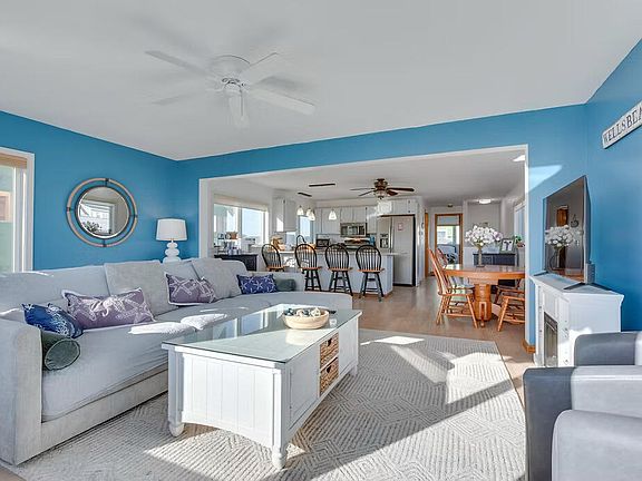 3rd image of 268 Atlantic Avenue