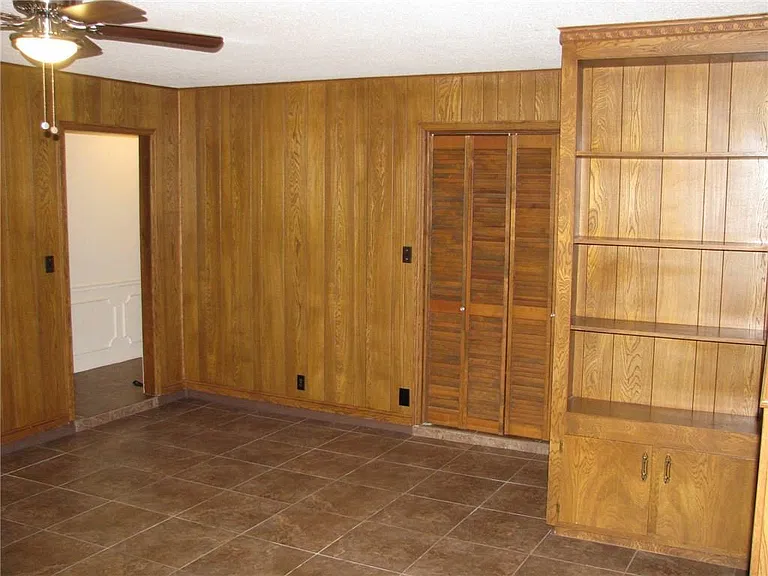 6509 Skycrest Dr — Photo 6