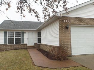 659 Carol Ann Dr, O Fallon, IL 62269