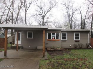 1010 Iowa St SW, Wyoming, MI 49509