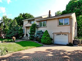 39-18 Knott Ter, Fair Lawn, NJ 07410