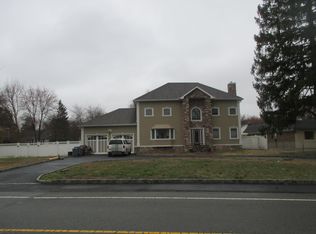 190 Little Falls Rd, Fairfield, NJ 07004