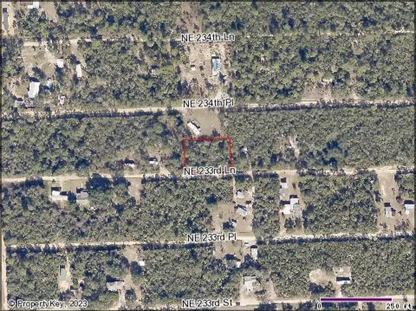 000 NE 233rd Lane, Fort McCoy, FL 32134