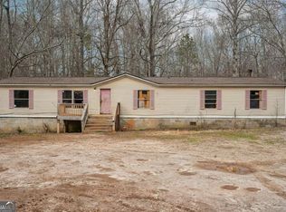 90 Oak Ridge Dr, Carrollton, GA 30116