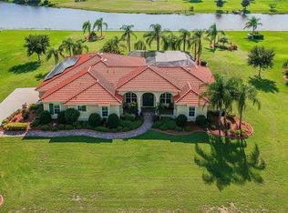 5019 Lake Toscana Dr, Wimauma, FL 33598