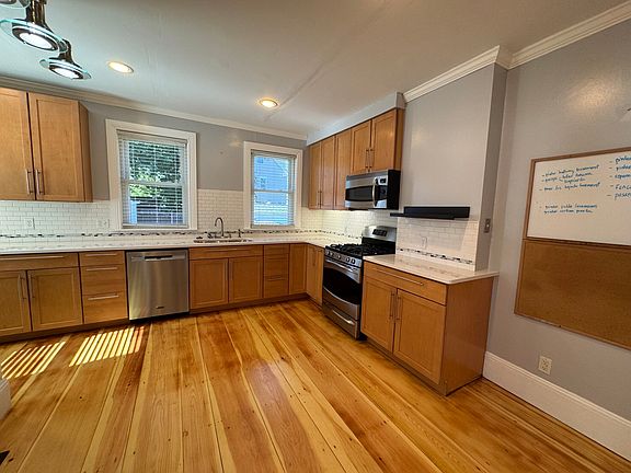 2nd image of 8 Elmwood St