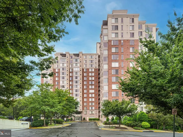 2726 Gallows Rd APT 801, Vienna, VA 22180