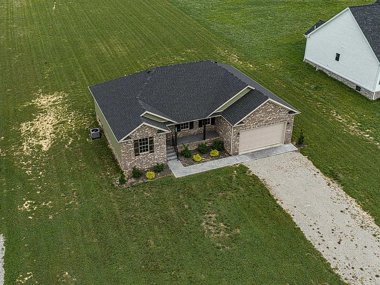 10299 Smiths Grove Scottsville Rd — Photo 9