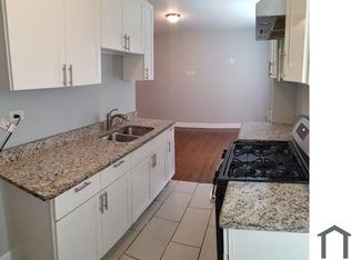 7914 S Wabash Ave, Chicago, IL 60619