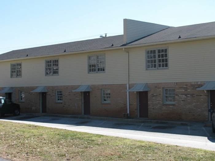 1st image of 144 Maddox St APT 7